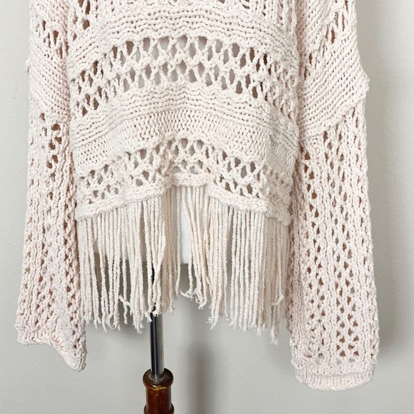 Free People Higher Love Crochet Knit Fringe Boho Sweater Size Medium Hippie - Picture 12 of 14